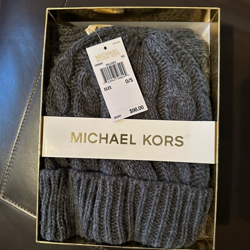 Michael Kors Gray scarf and hat set women’s